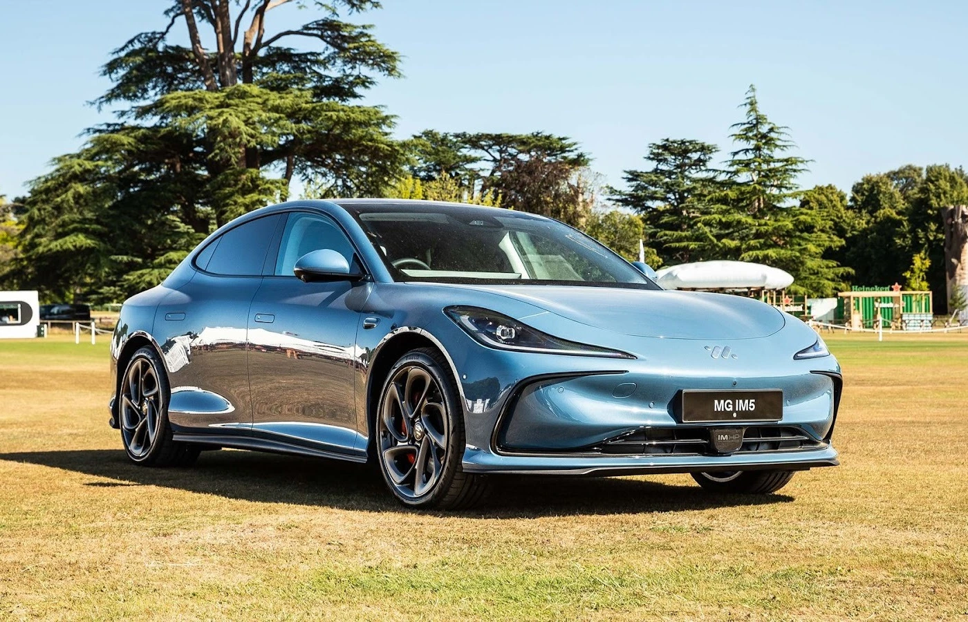 Electric Vehicles in India 2027: Future Trends &amp; Market Outlook